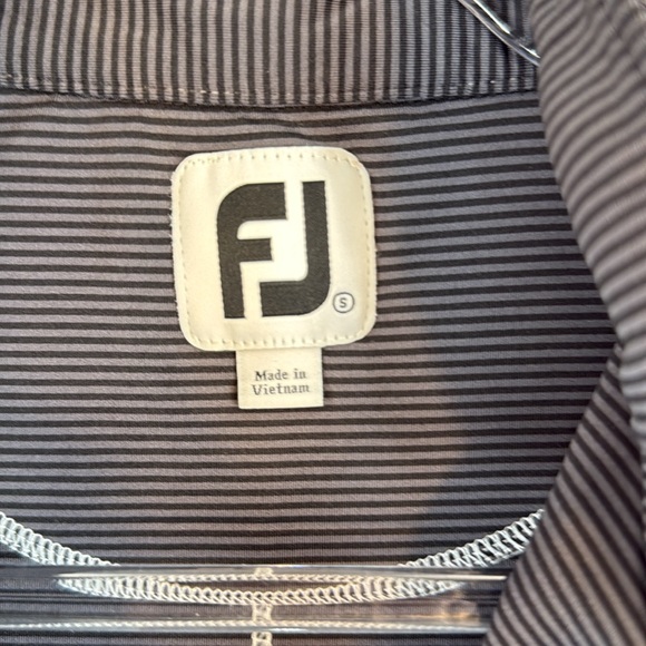 Foot Joy mens small Black and White striped Quarter-Zip Gold Pullover - Picture 8 of 15